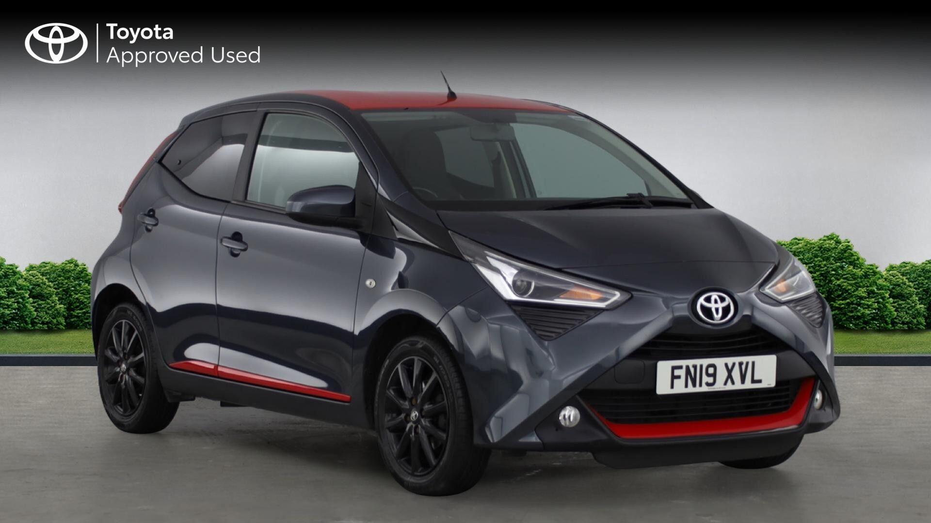 Main listing image - Toyota Aygo