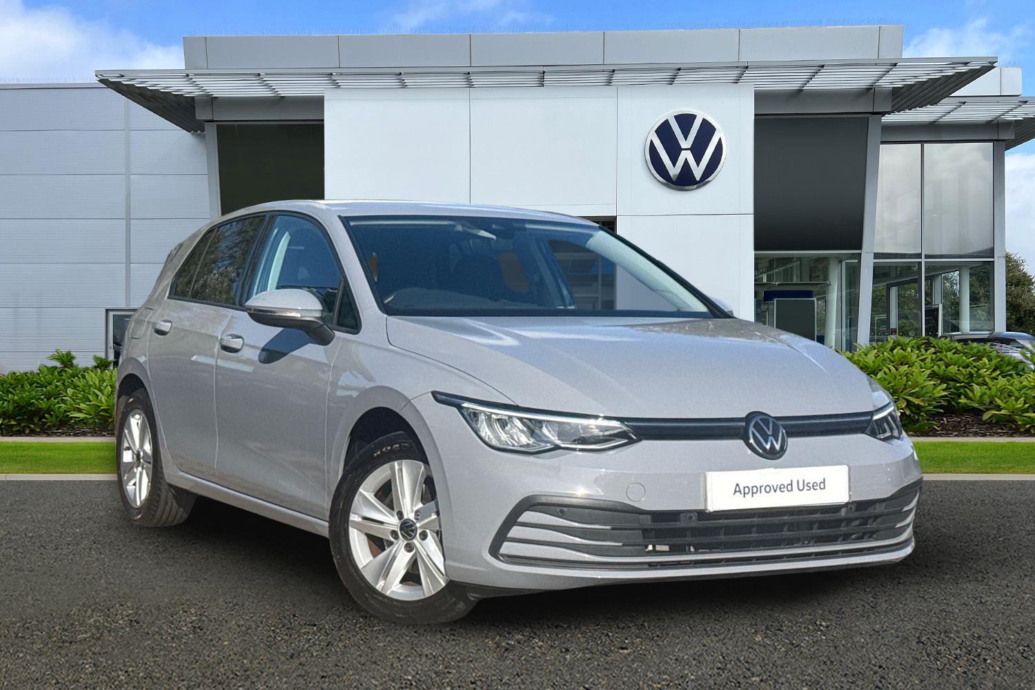 Main listing image - Volkswagen Golf