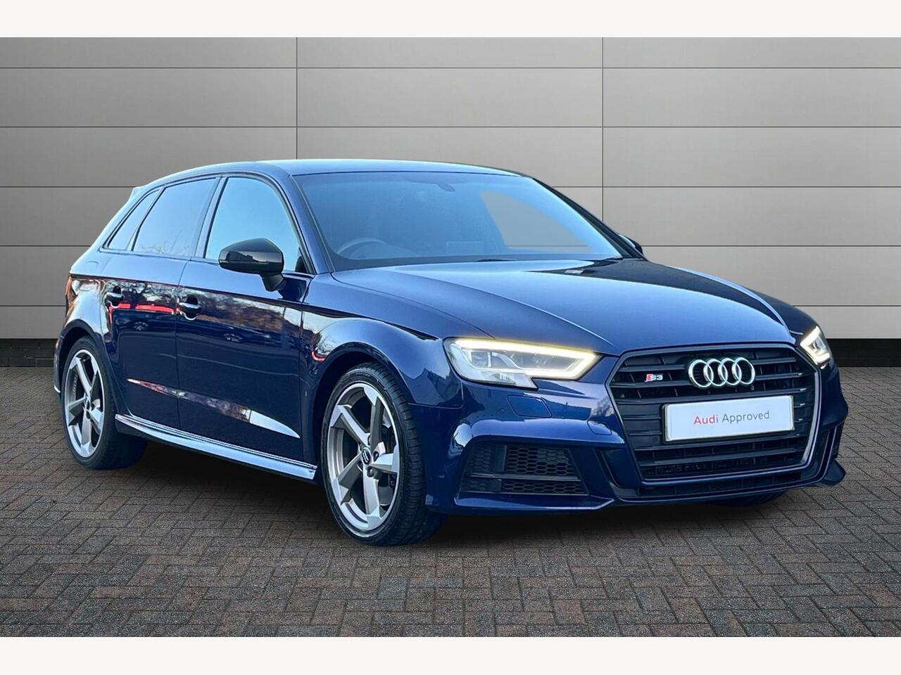 Main listing image - Audi S3