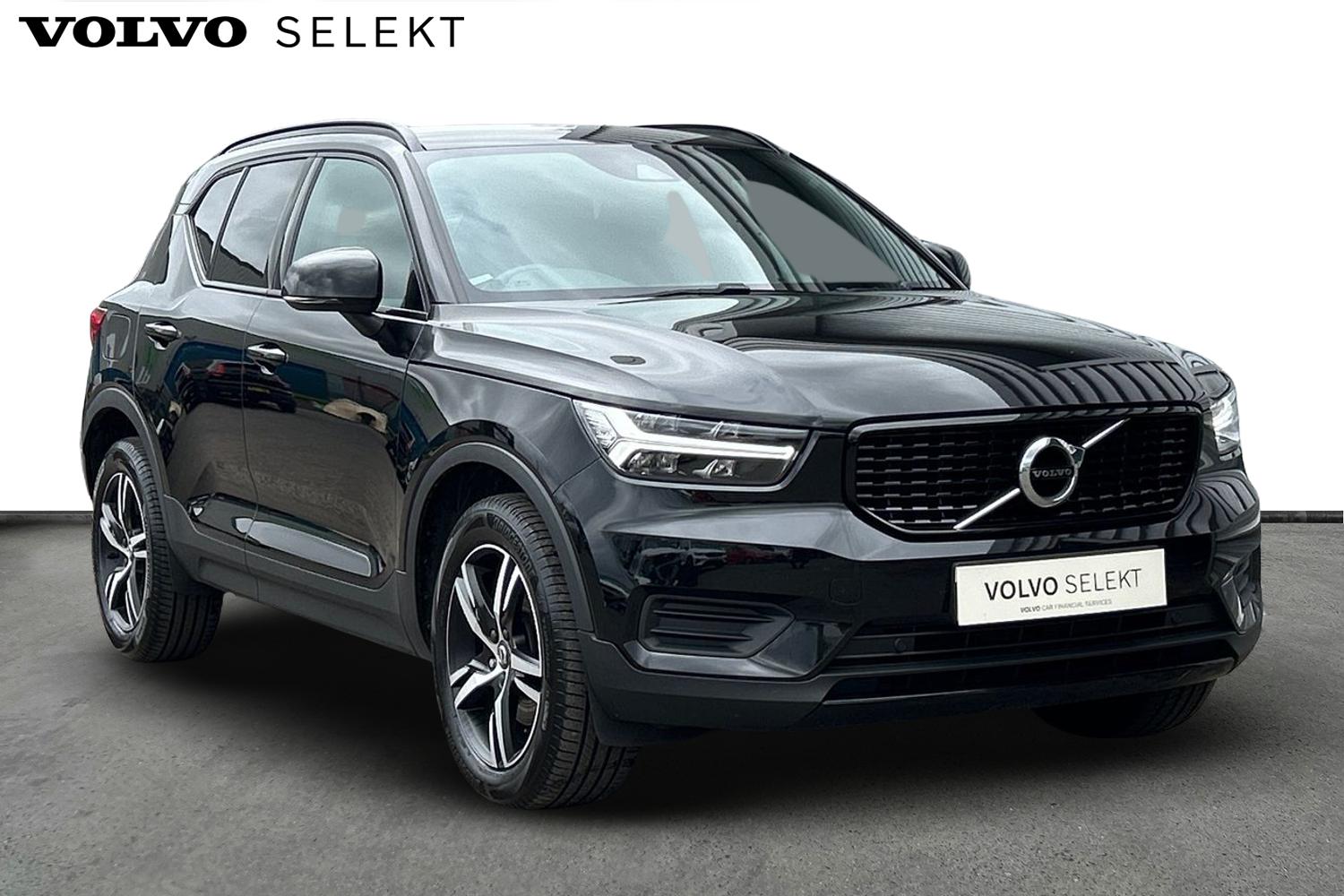 Main listing image - Volvo XC40