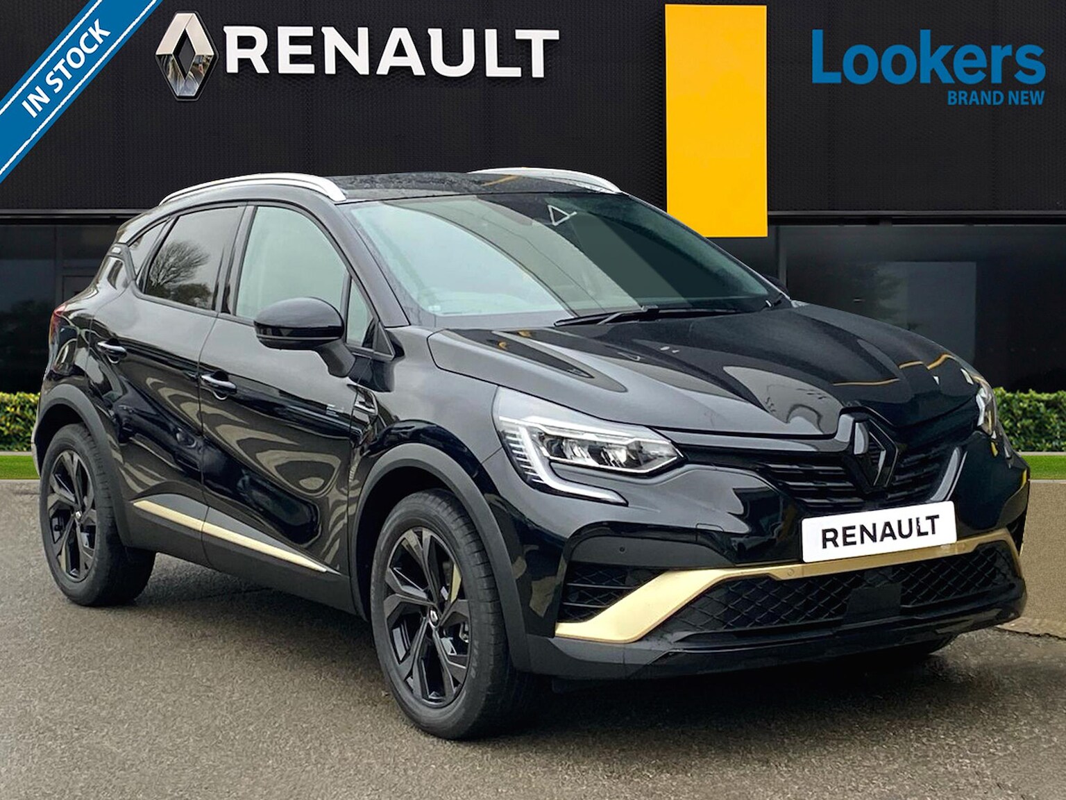 Main listing image - Renault Captur