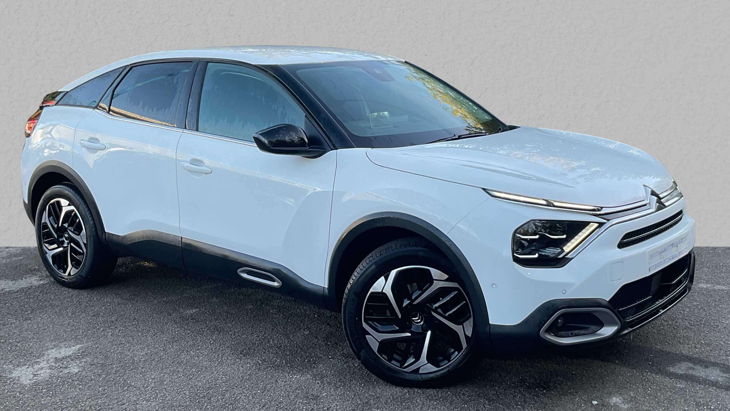 Main listing image - Citroen C4