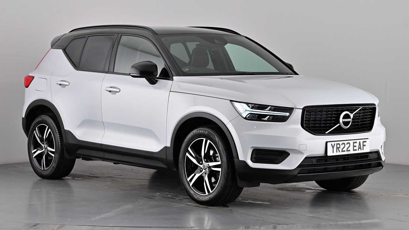 Main listing image - Volvo XC40