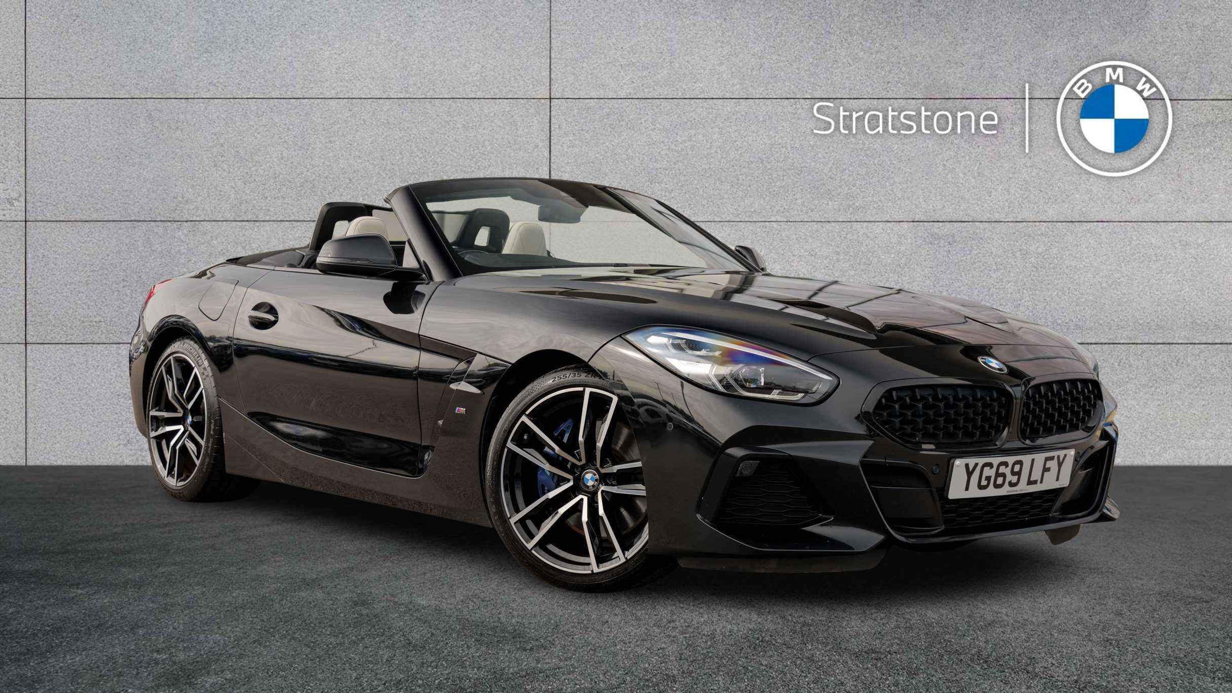 Main listing image - MINI Hatchback 5dr