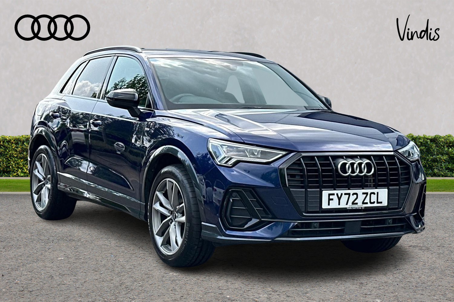 Main listing image - Audi Q3