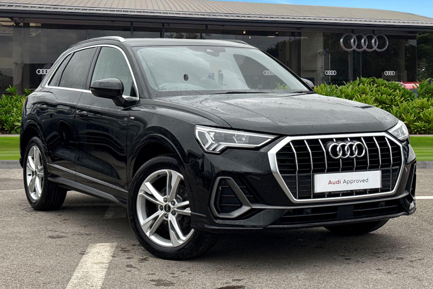Main listing image - Audi Q3