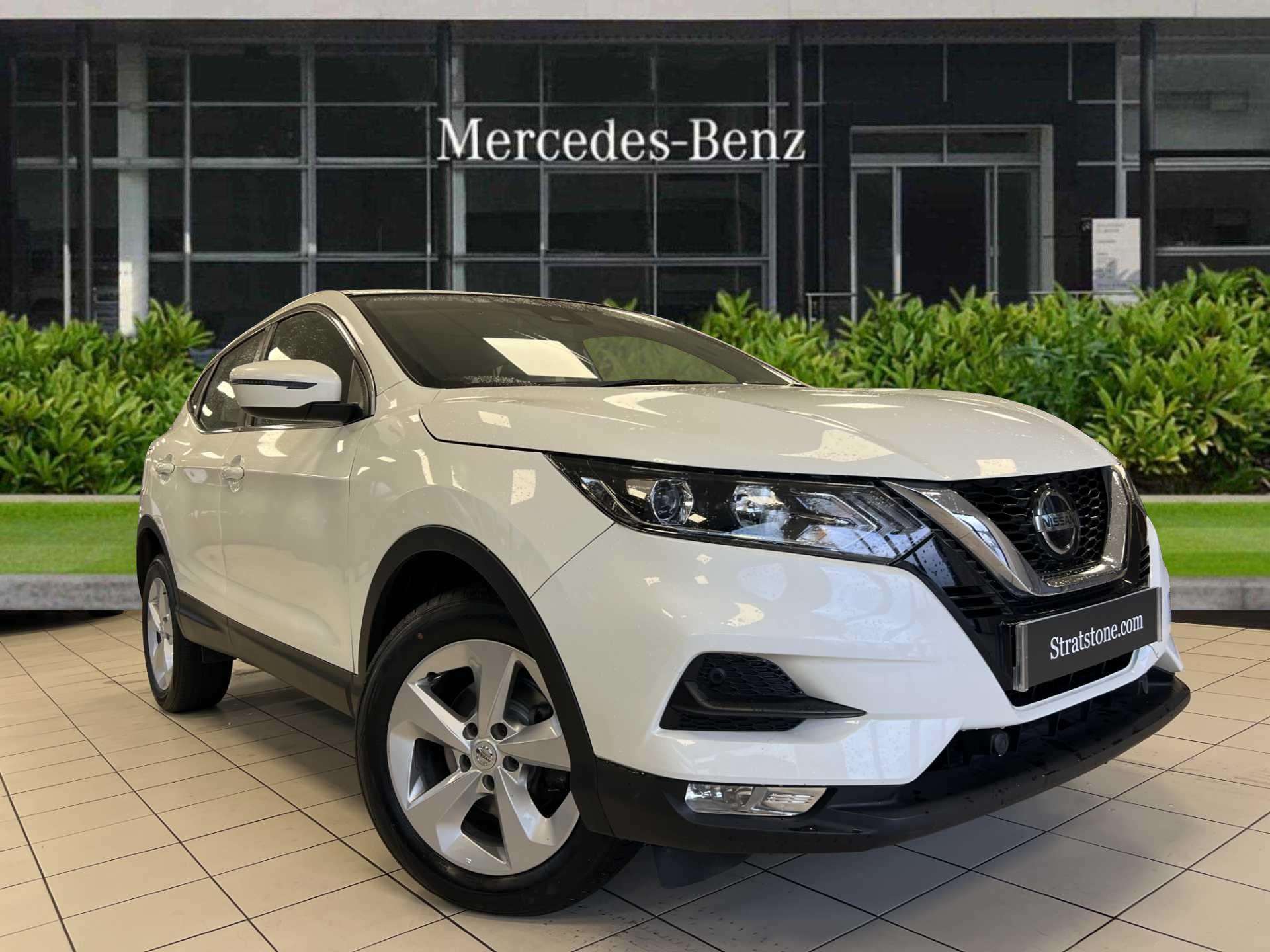 Main listing image - Nissan Qashqai