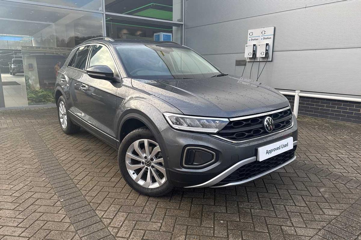 Main listing image - Volkswagen T-Roc