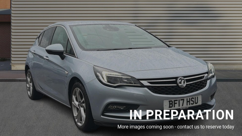 Main listing image - Vauxhall Astra