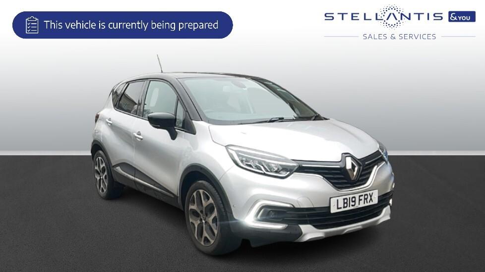 Main listing image - Renault Captur