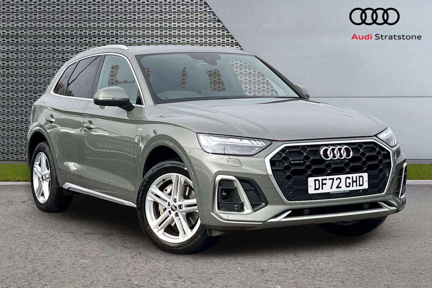 Main listing image - Audi Q5