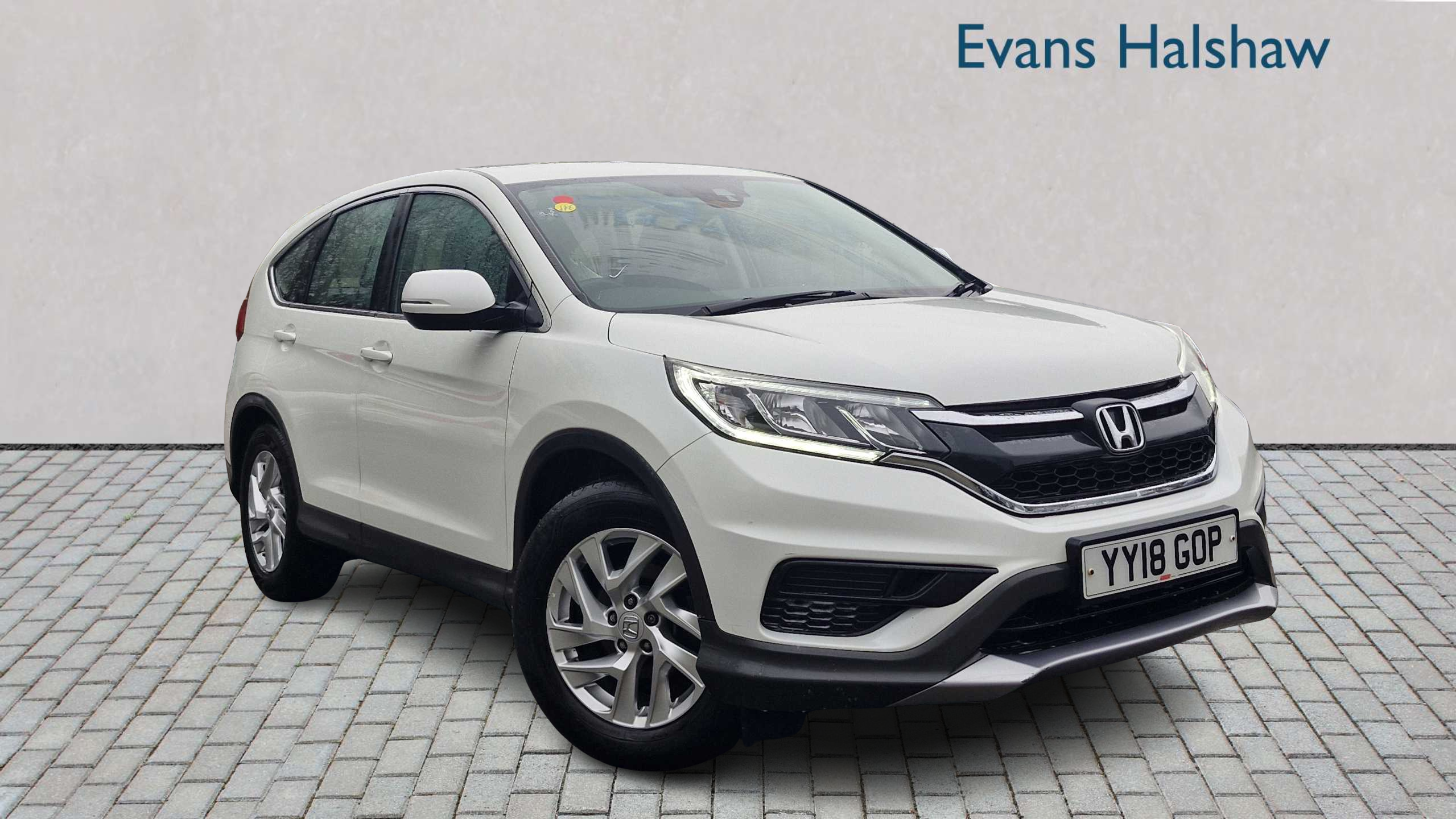 Main listing image - Honda CR-V