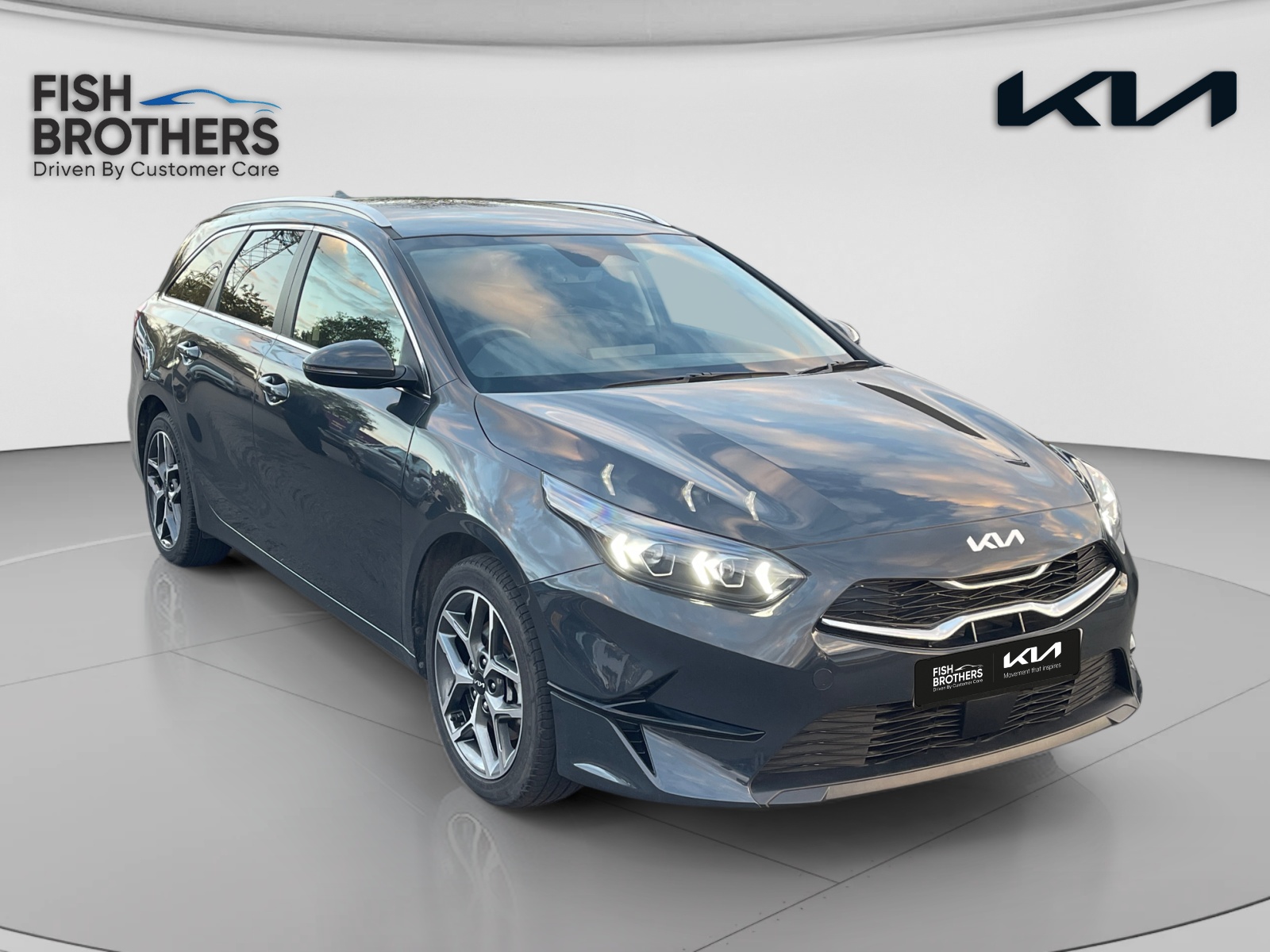 Main listing image - Kia Ceed