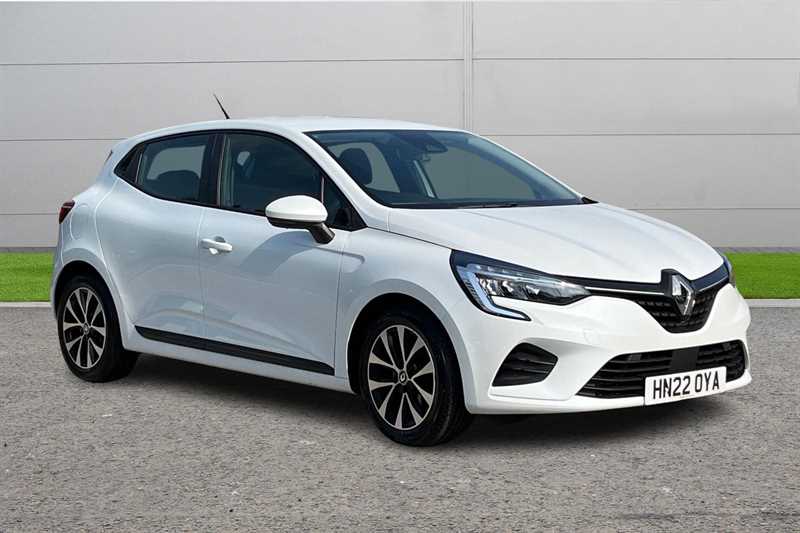 Main listing image - Renault Clio