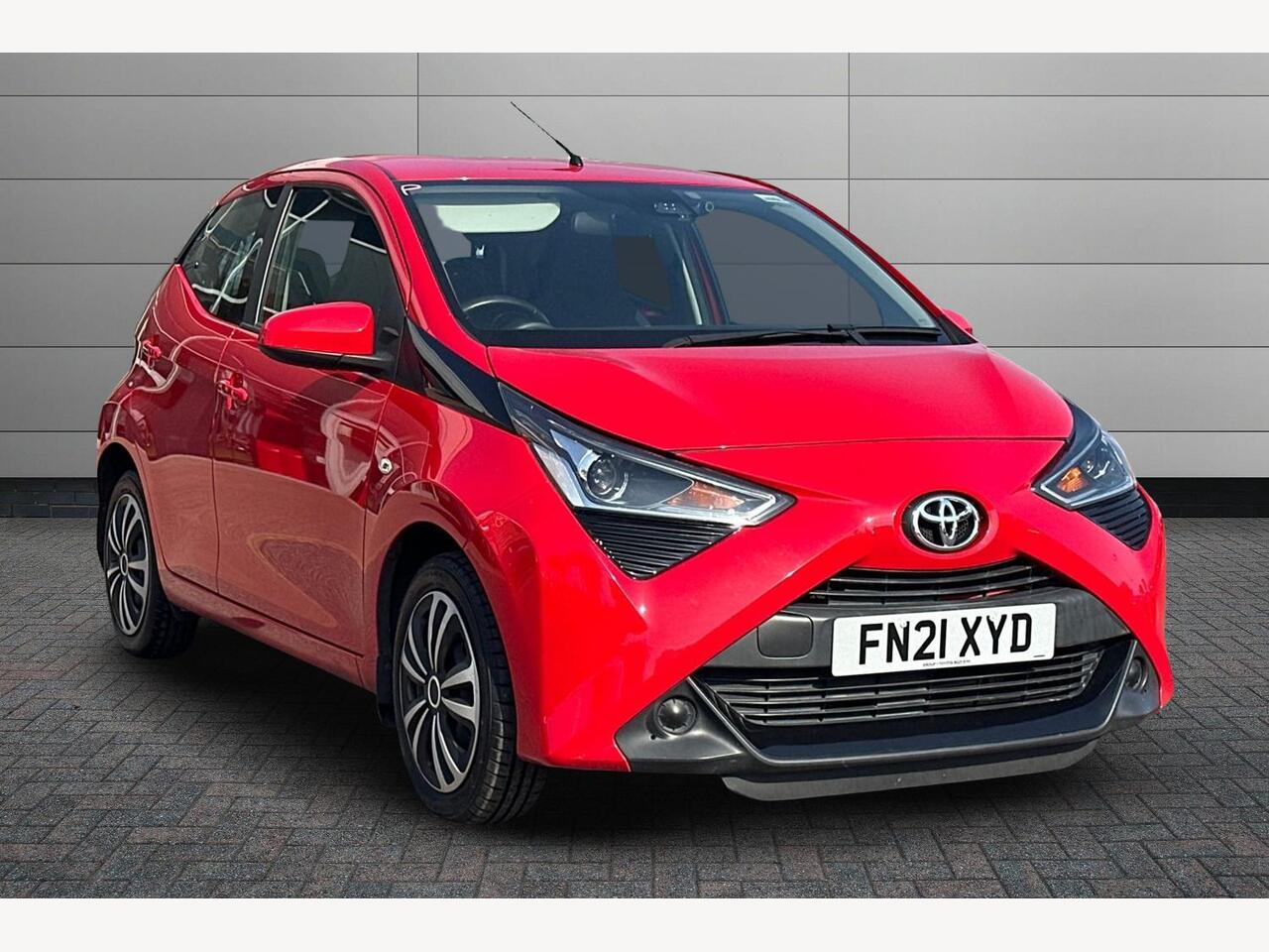 Main listing image - Toyota Aygo