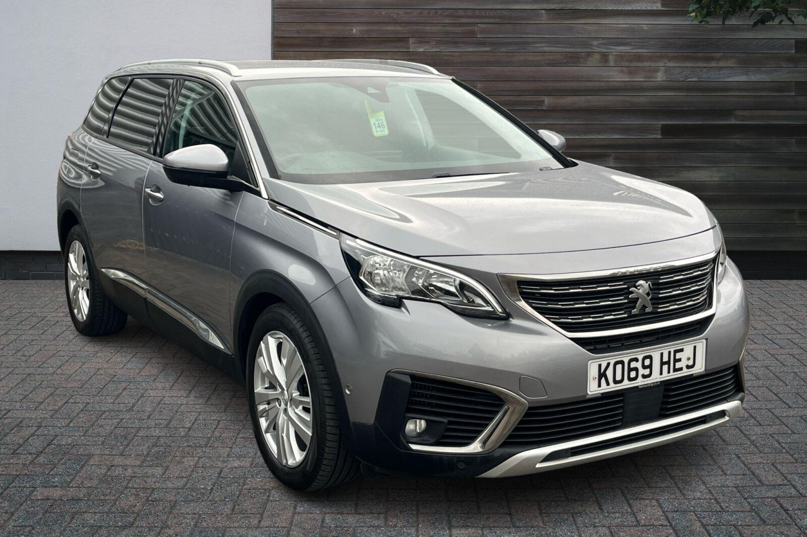 Main listing image - Peugeot 5008