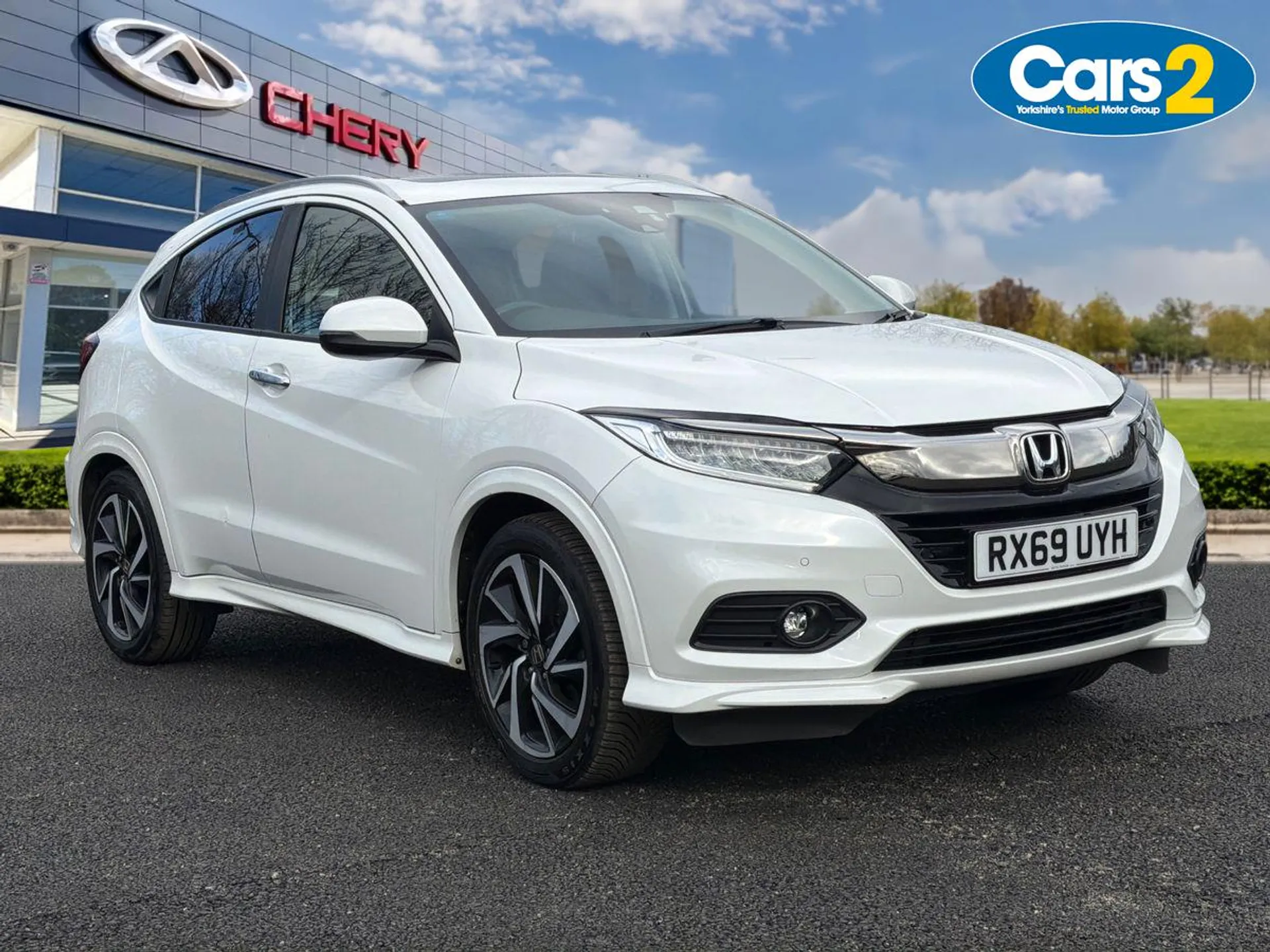 Main listing image - Honda HR-V