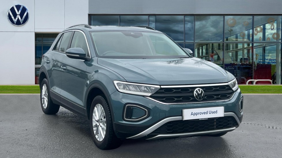 Main listing image - Volkswagen T-Roc