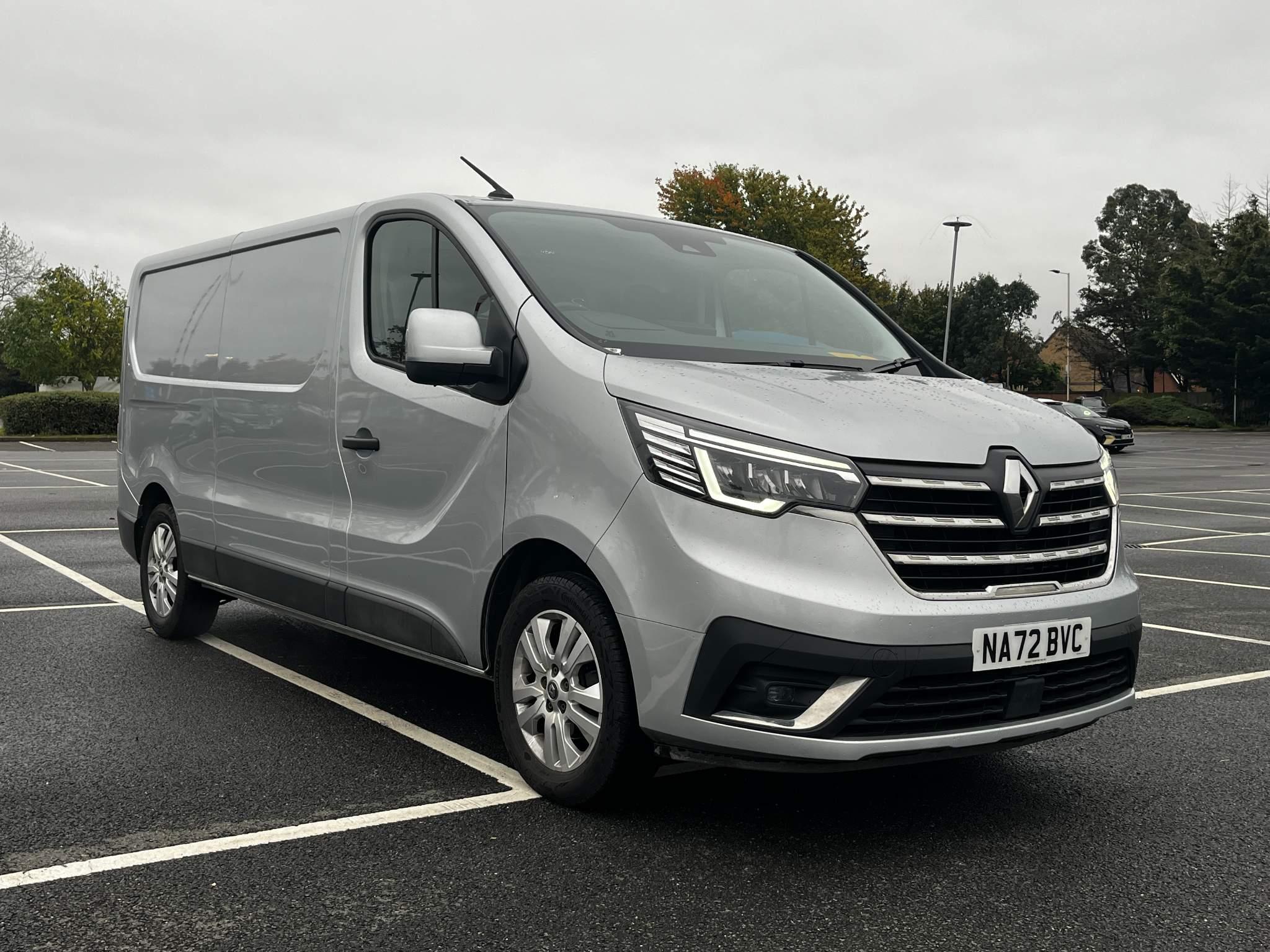 Main listing image - Renault Trafic