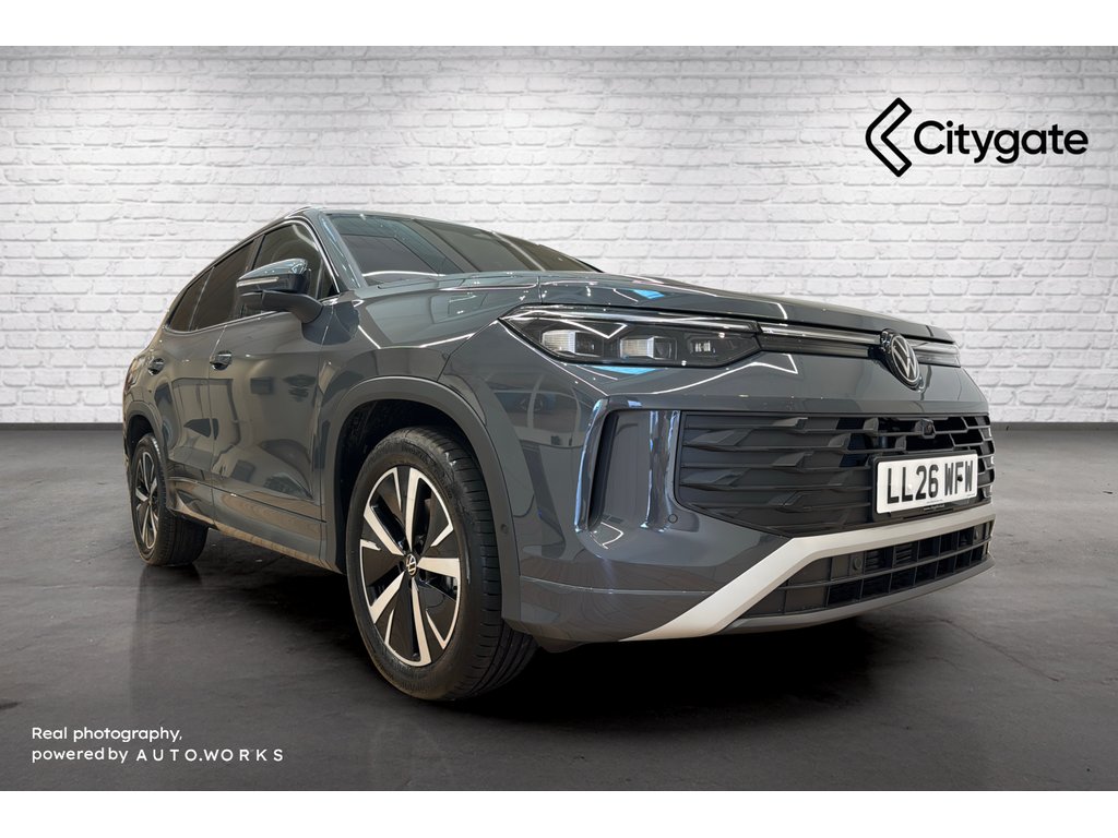 Main listing image - Volkswagen Tayron