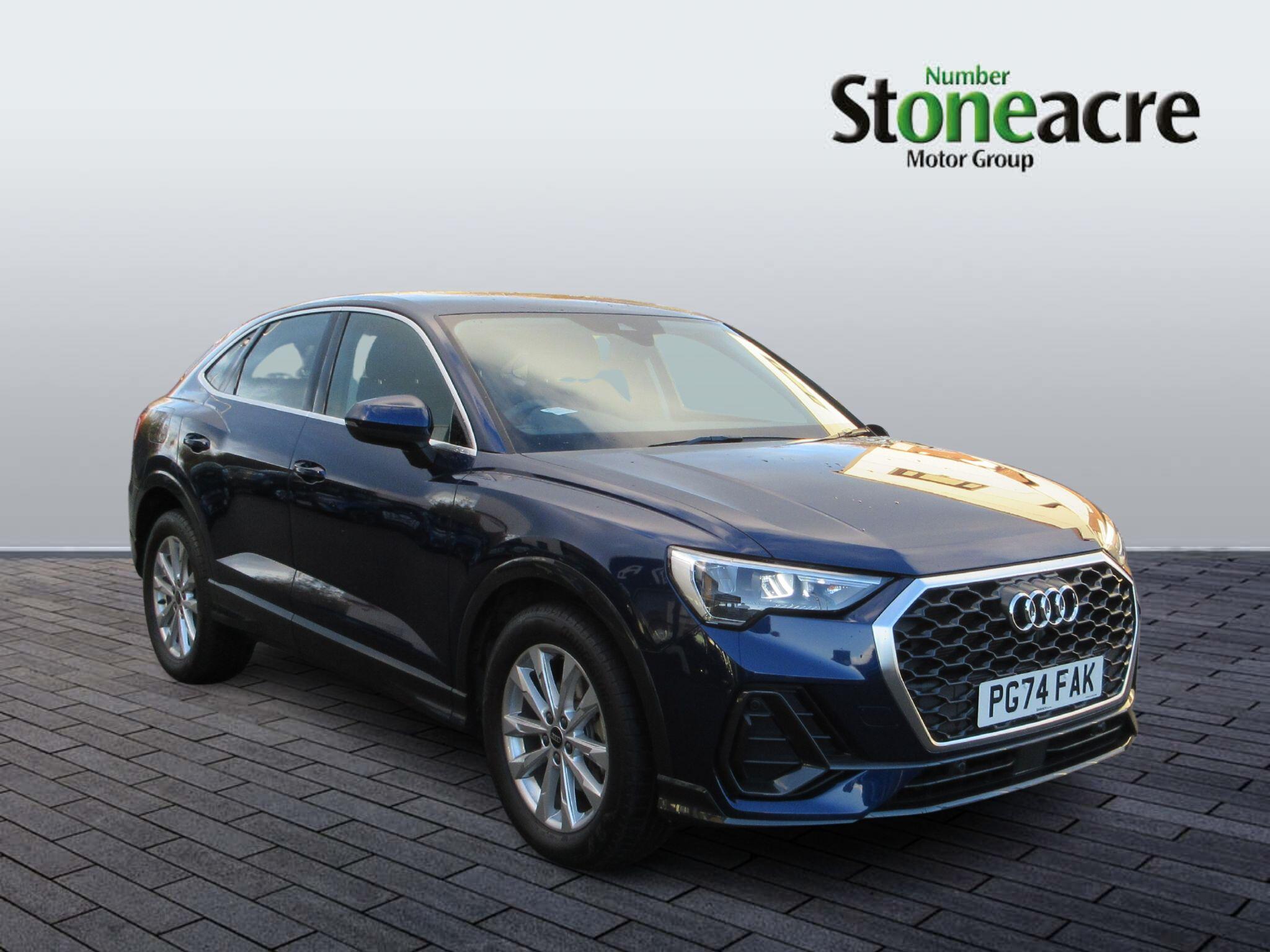 Main listing image - Audi Q3