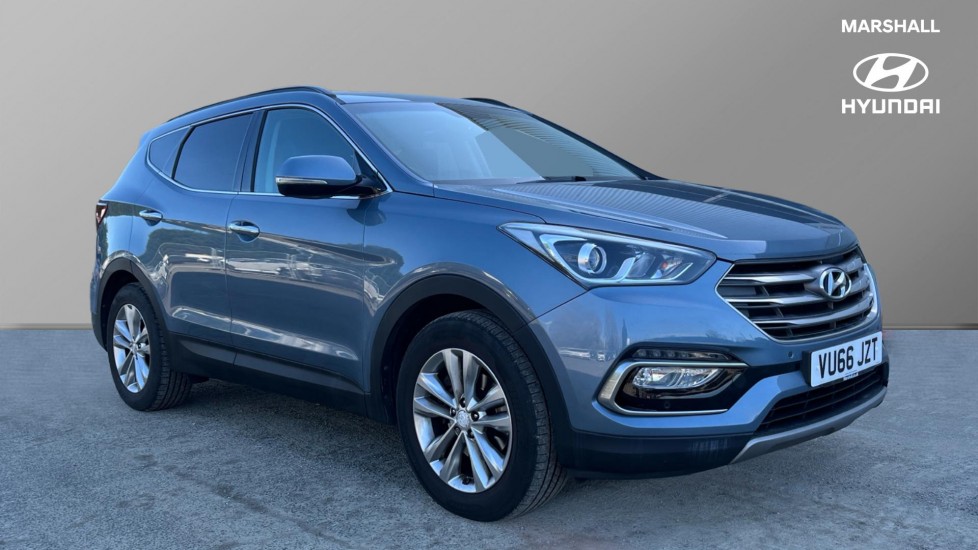 Main listing image - Hyundai Santa Fe