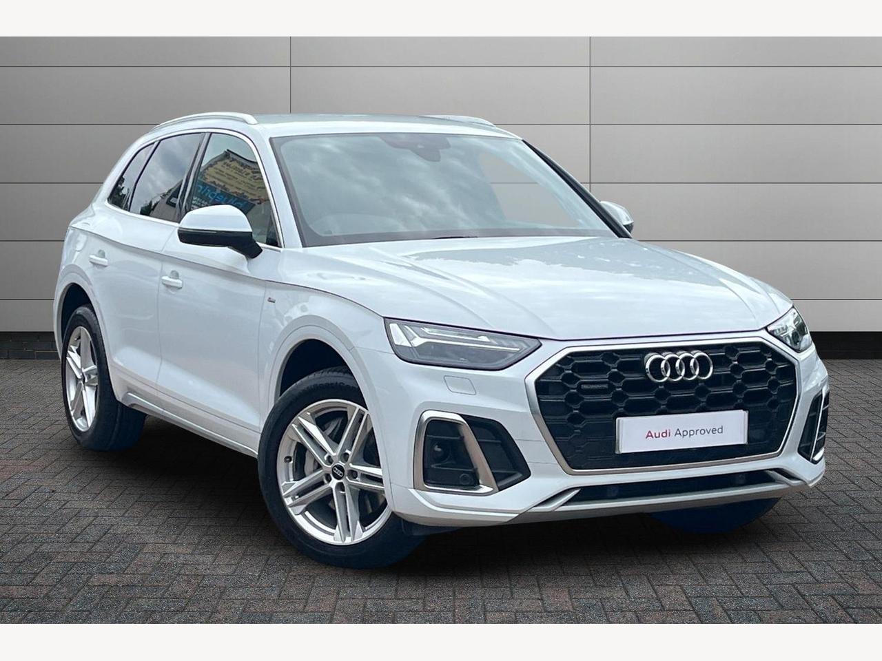 Main listing image - Audi Q5