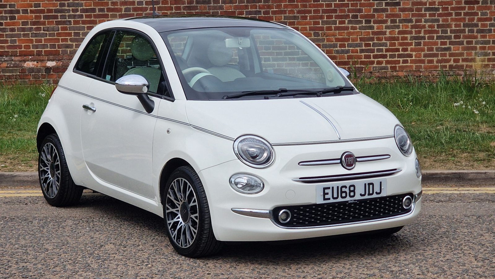 Main listing image - Fiat 500