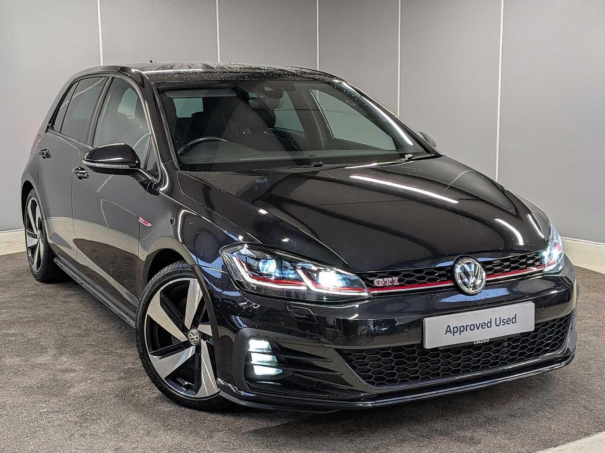 Main listing image - Volkswagen Golf GTI