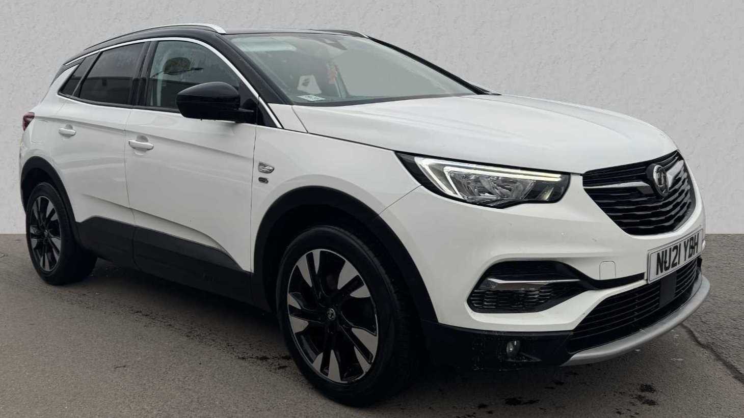 Main listing image - Vauxhall Grandland X