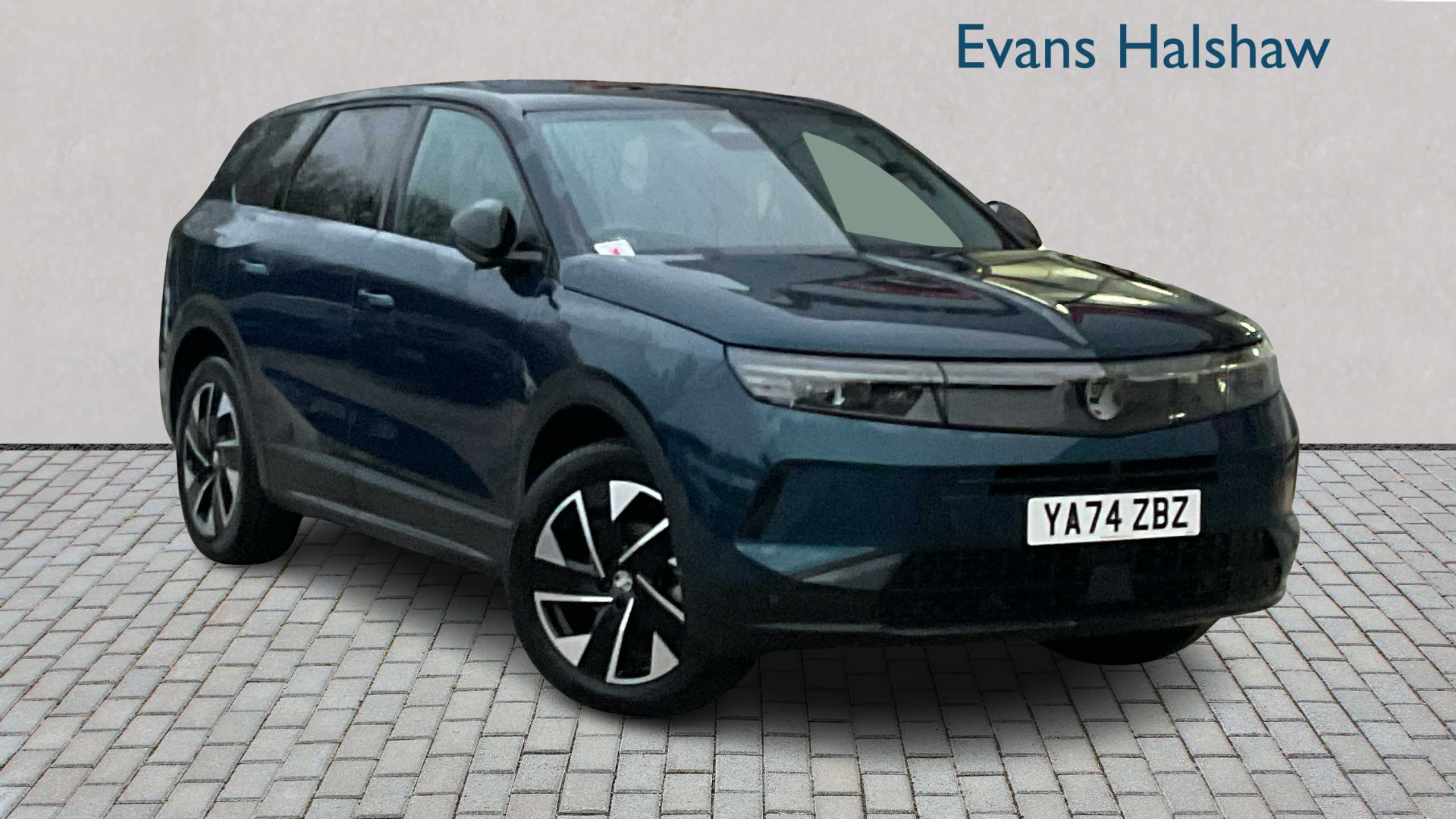 Main listing image - Vauxhall Grandland