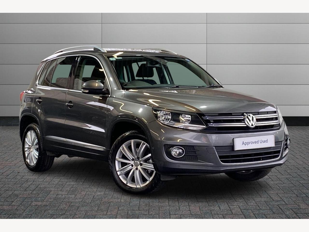 Main listing image - Volkswagen Tiguan