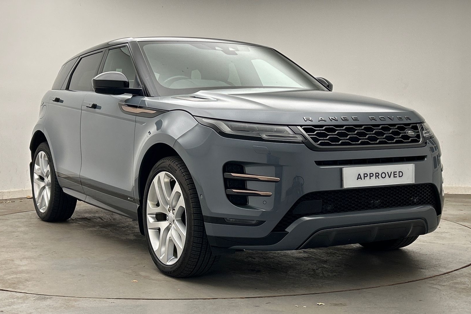 Main listing image - Land Rover Range Rover Evoque