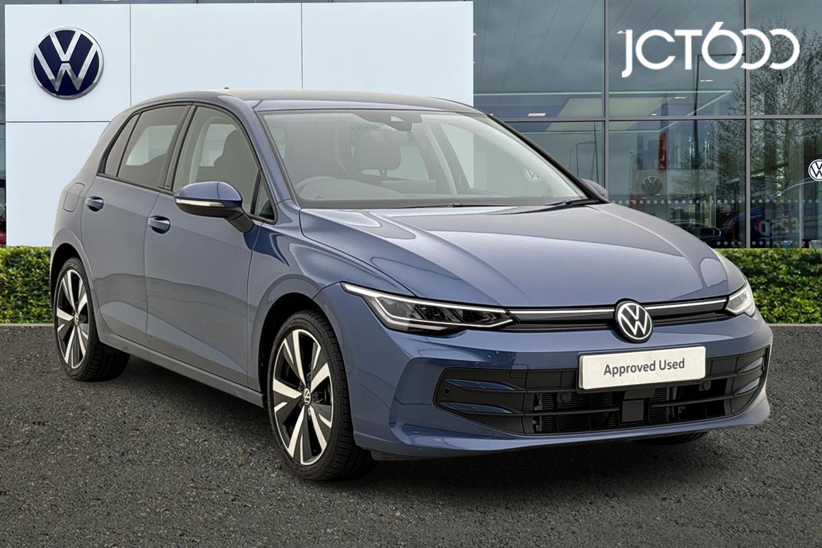 Main listing image - Volkswagen Golf