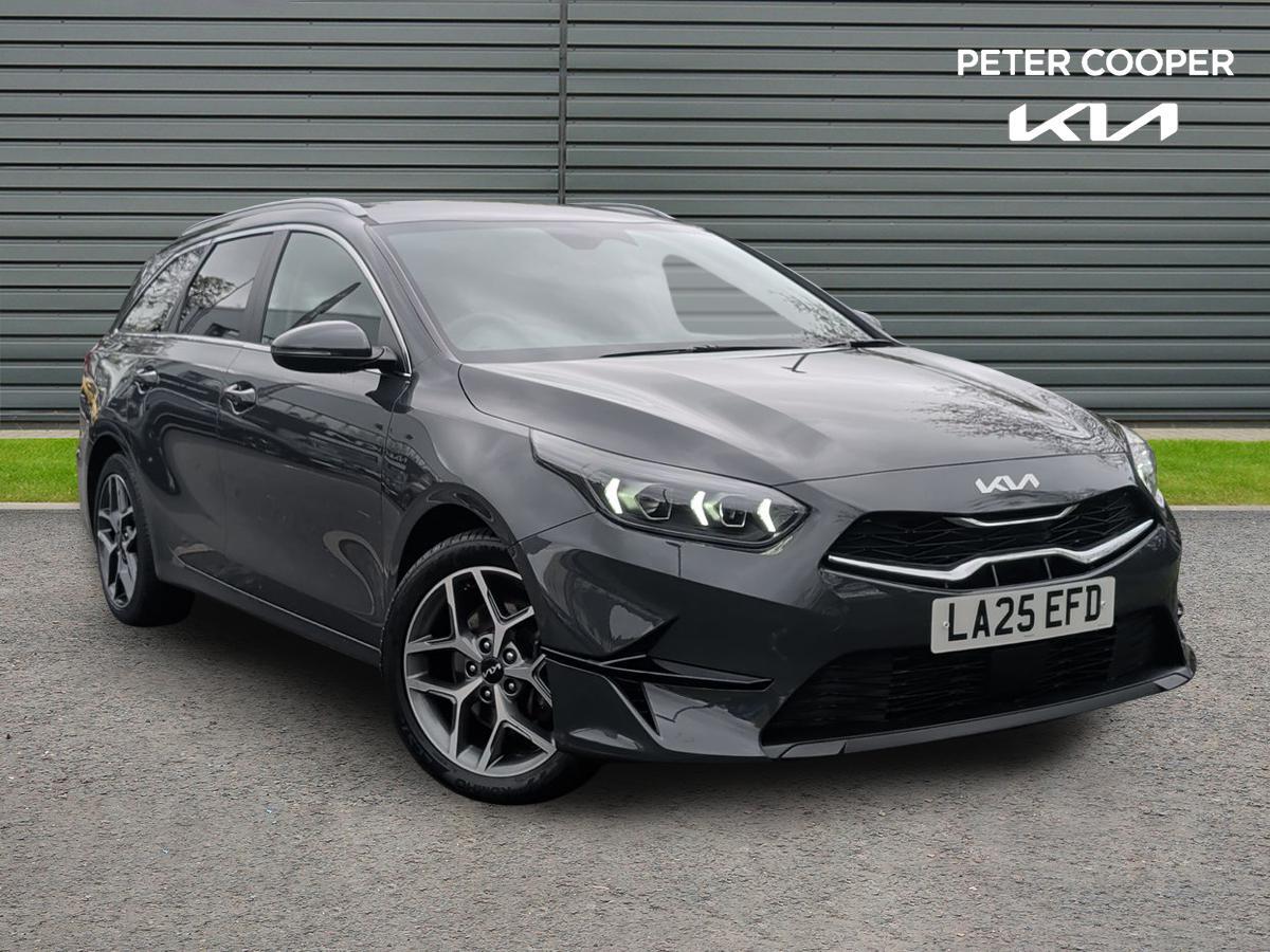 Main listing image - Kia Ceed SW