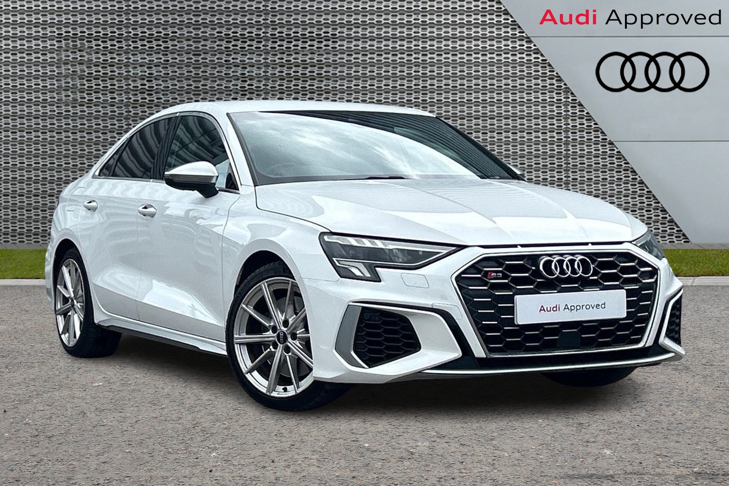 Main listing image - Audi S3