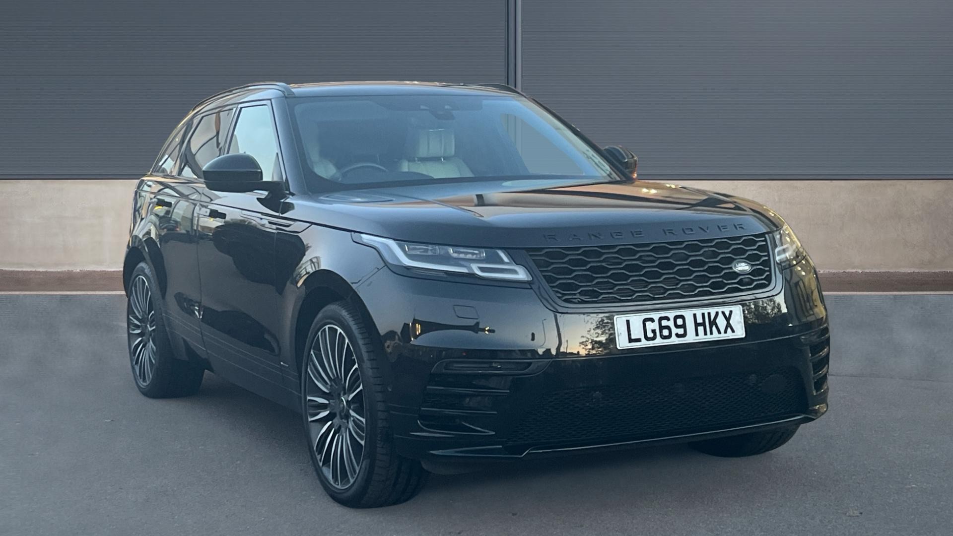 Main listing image - Land Rover Range Rover Velar