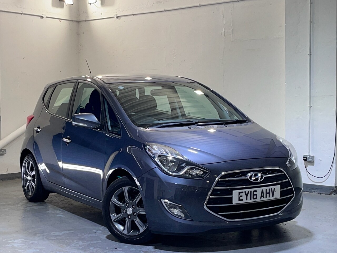 Main listing image - Hyundai ix20