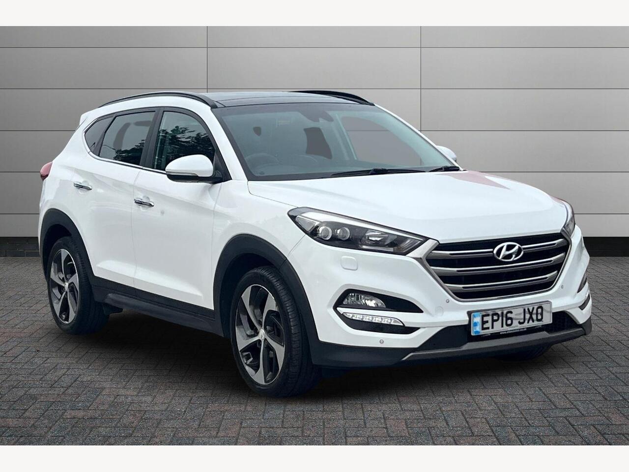 Main listing image - Hyundai Tucson