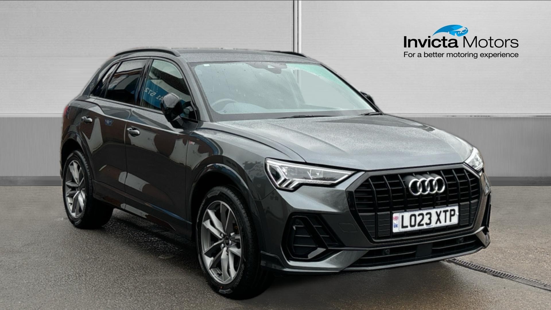 Main listing image - Audi Q3