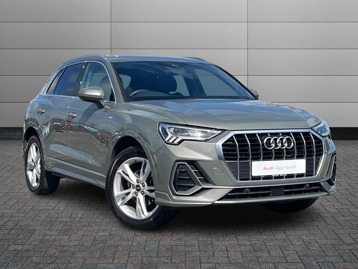 Main listing image - Audi Q3