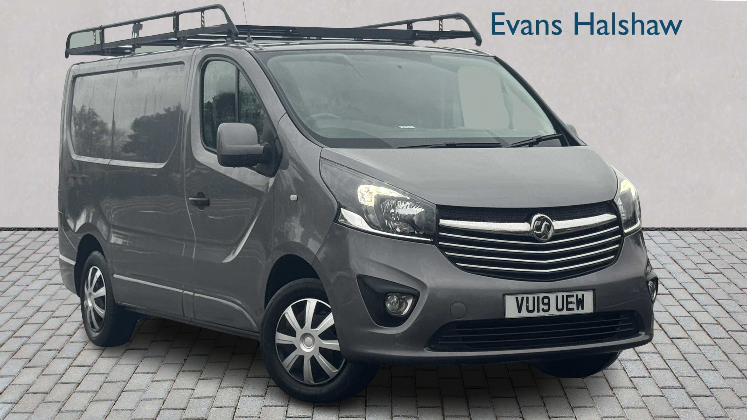 Main listing image - Vauxhall Vivaro