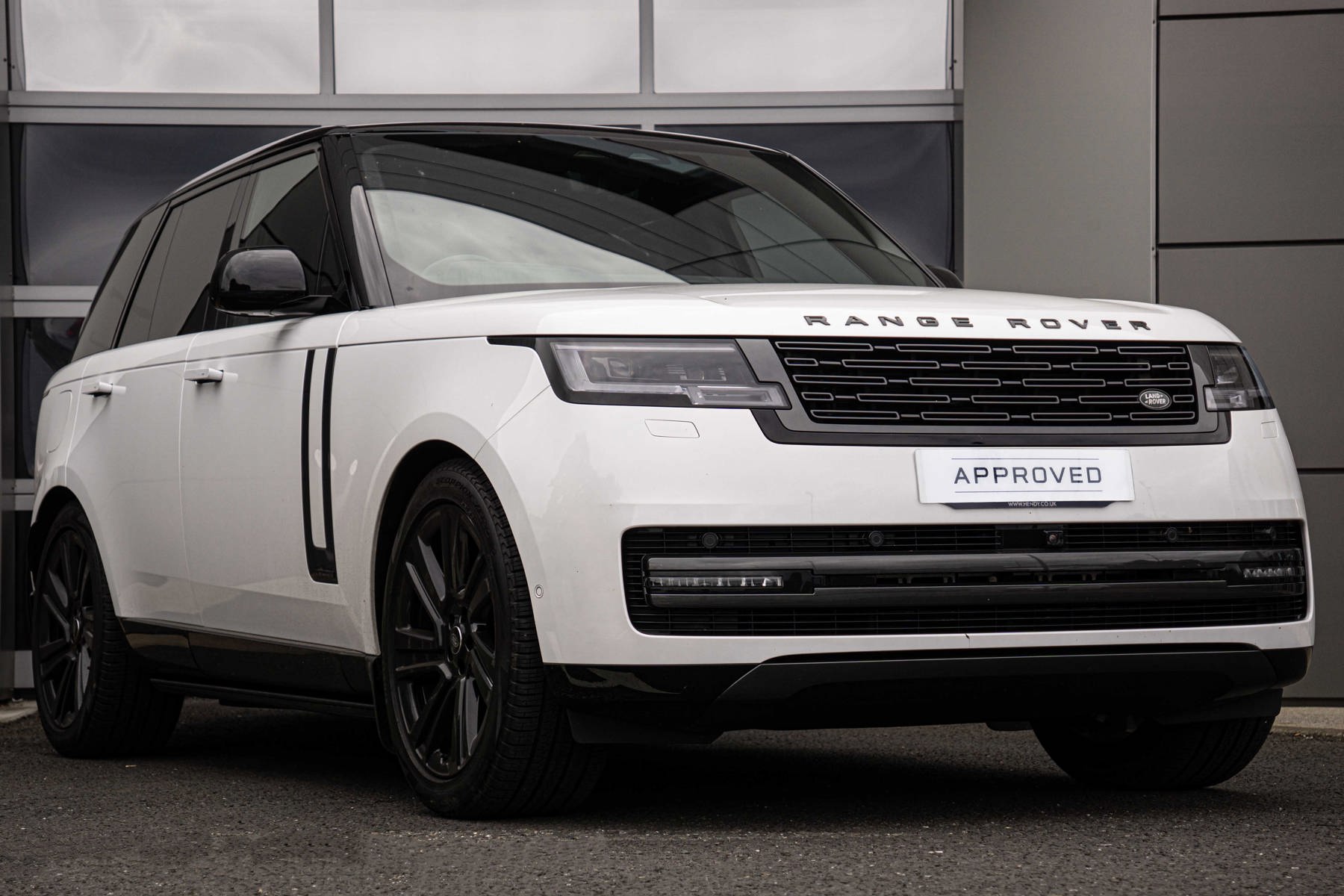 Main listing image - Land Rover Range Rover