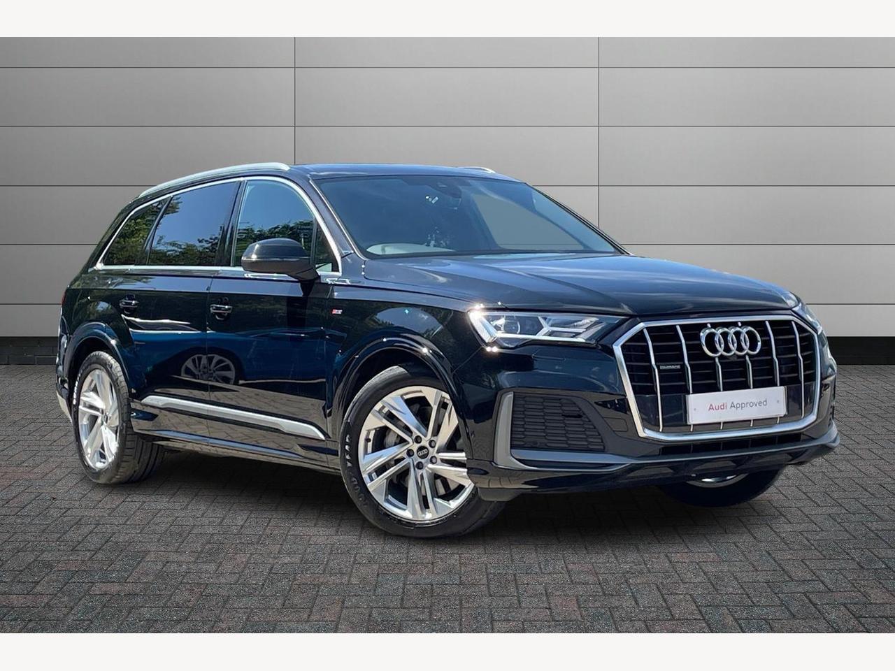Main listing image - Audi Q7