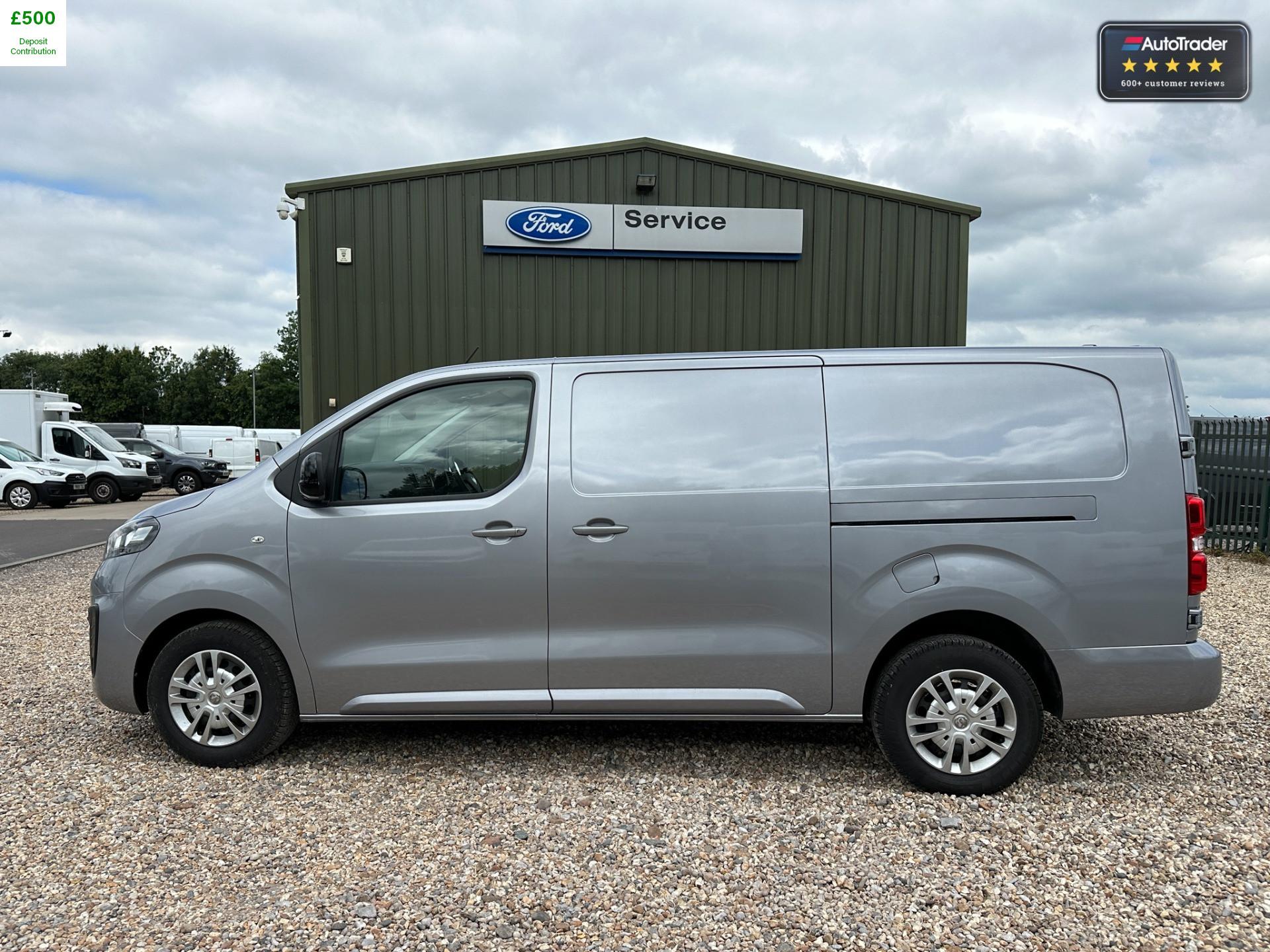 Main listing image - Vauxhall Vivaro