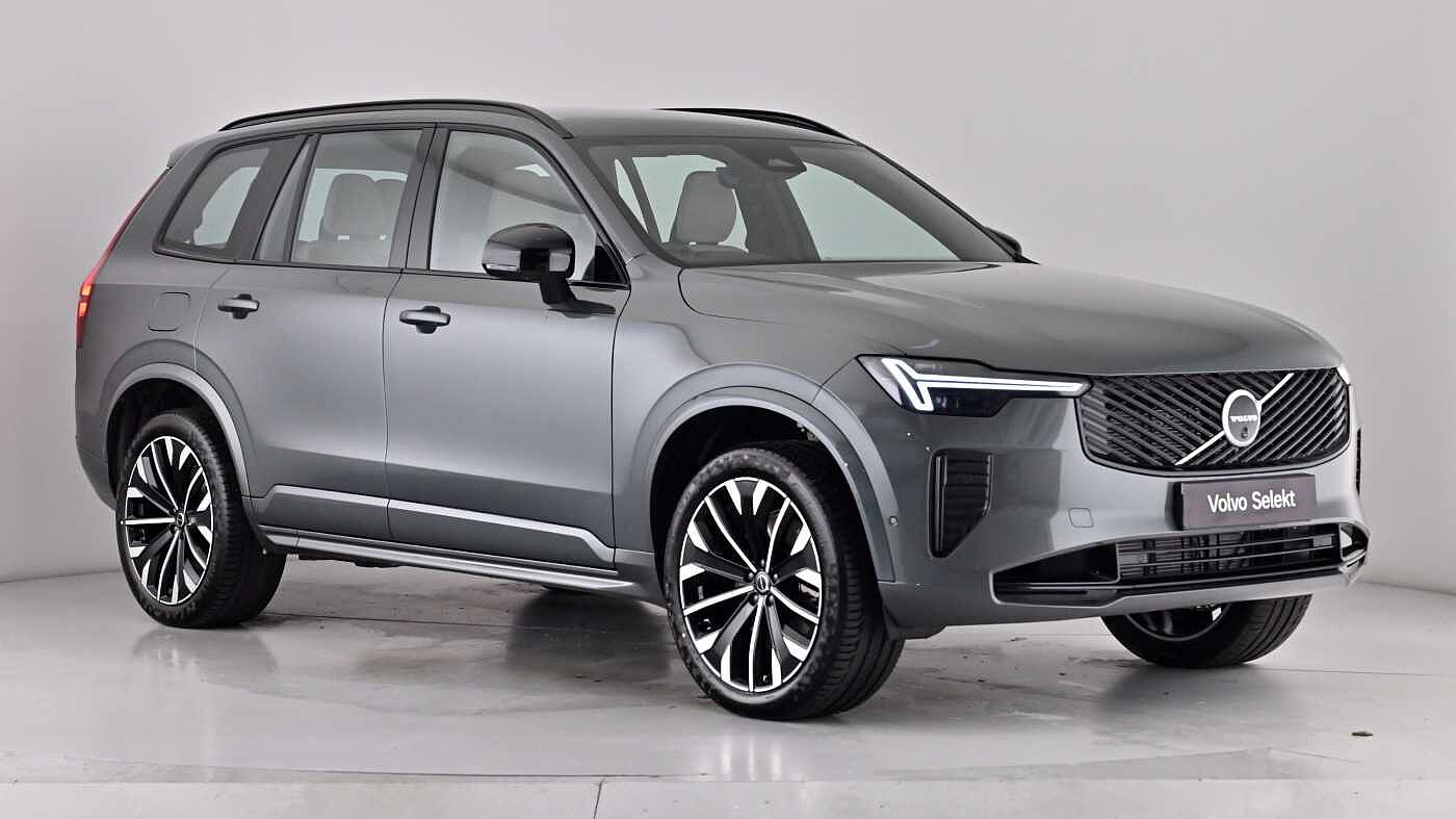 Main listing image - Volvo XC90