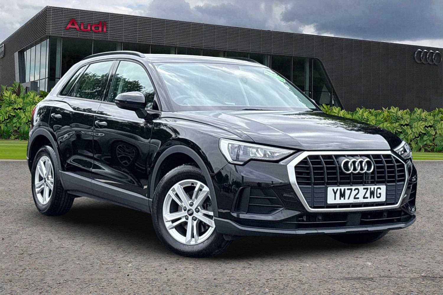 Main listing image - Audi Q3