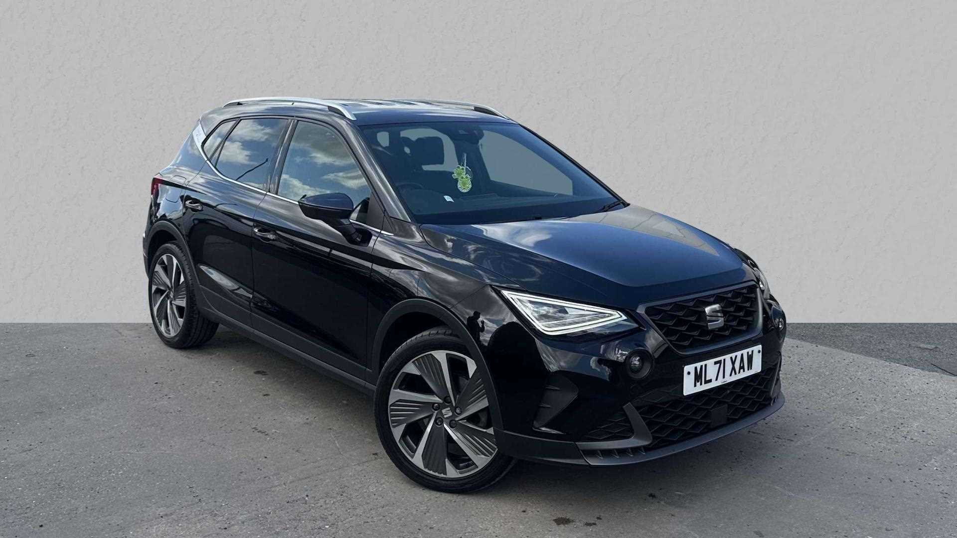 Main listing image - SEAT Arona
