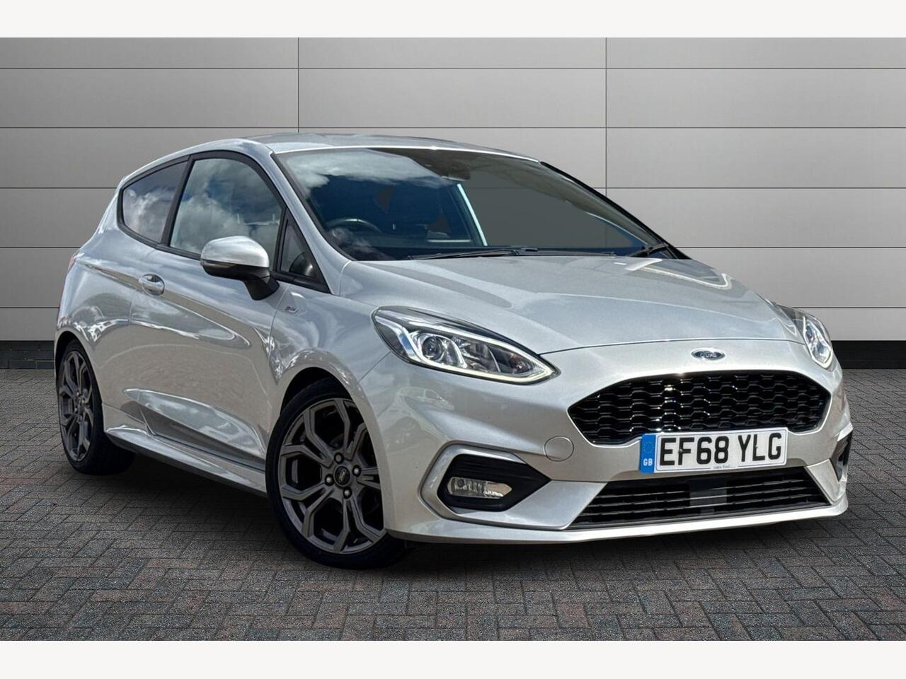 Main listing image - Ford Fiesta