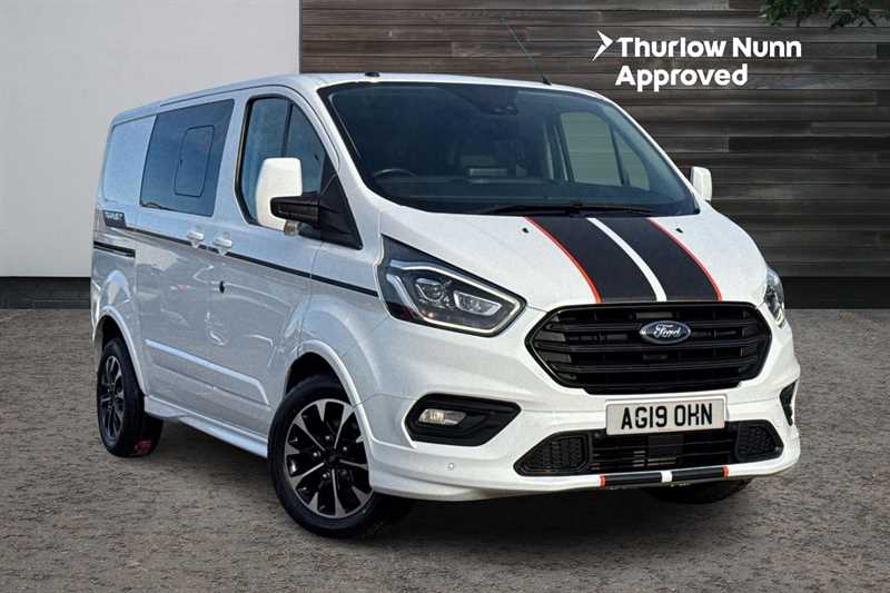 Main listing image - Ford Transit Custom